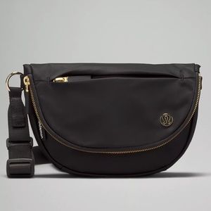 EUC Lululemon All Night Festival Bag